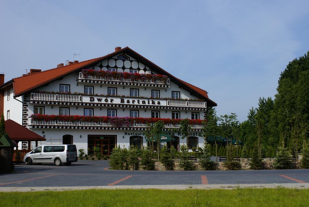 Dwor Bartnika Bed & Breakfast Narewka