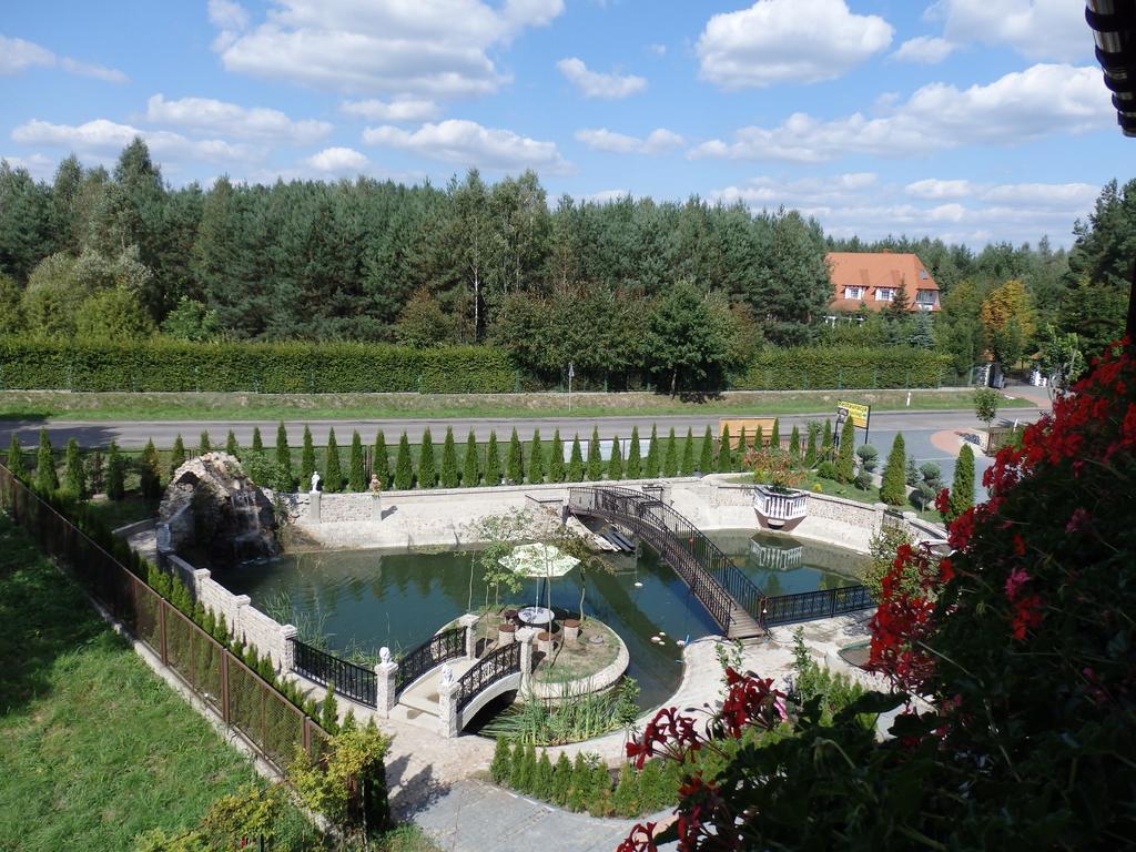 Bed & Breakfast Dwor Bartnika Narewka